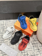 D-Sneakers