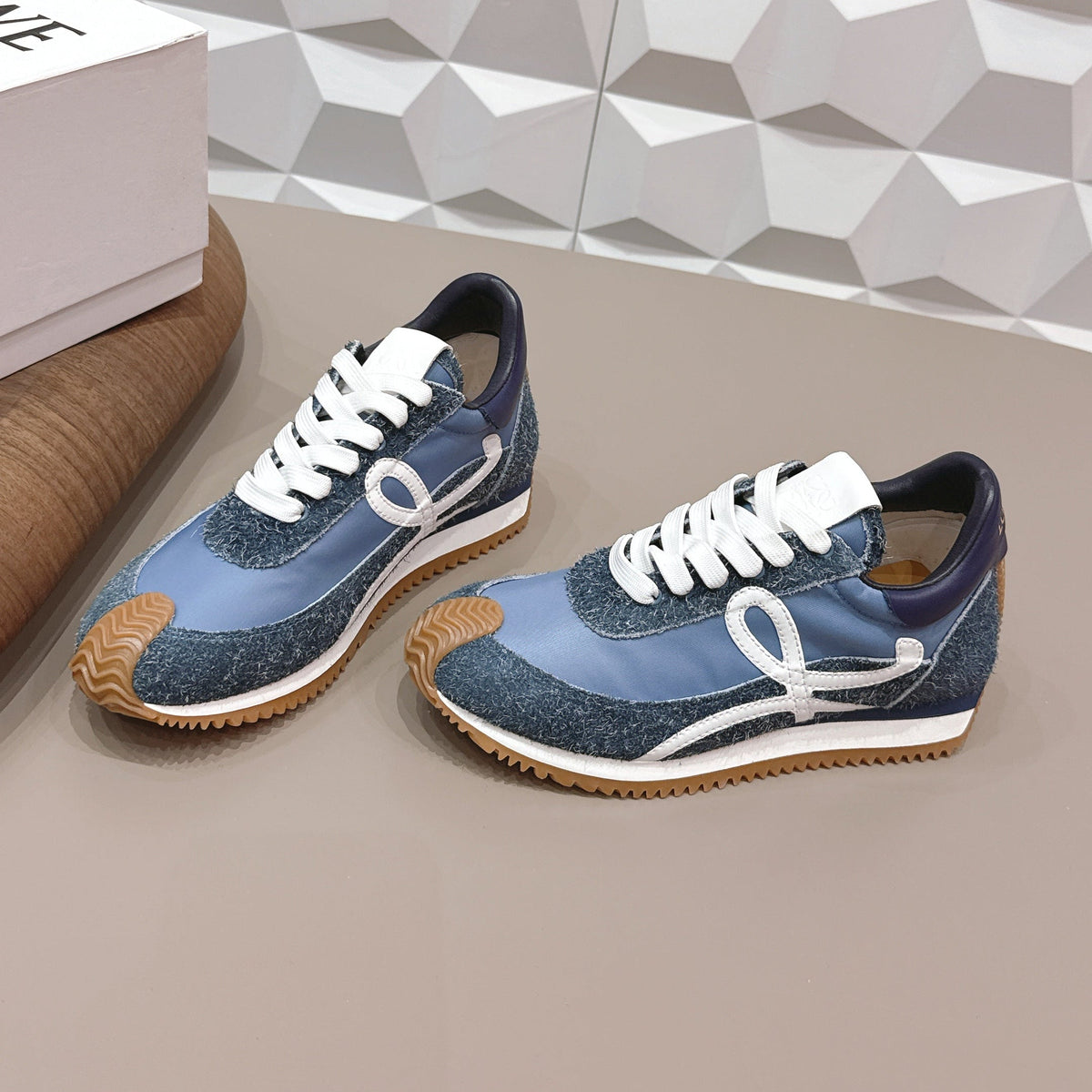 L2-Sneakers