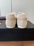 P-Sneakers