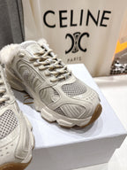 D-Sneakers