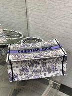 D-Book Tote