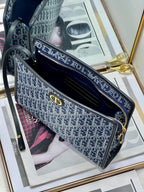 D-Book Tote