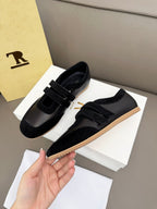 T-Sneakers