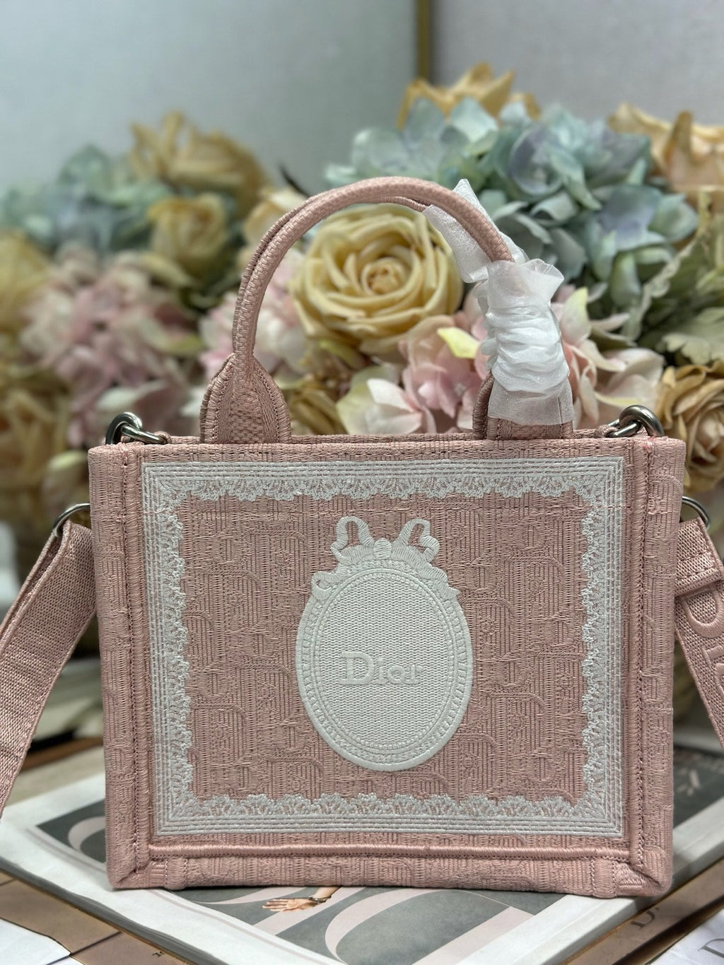 D-Book Tote