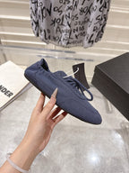 P-Sneakers